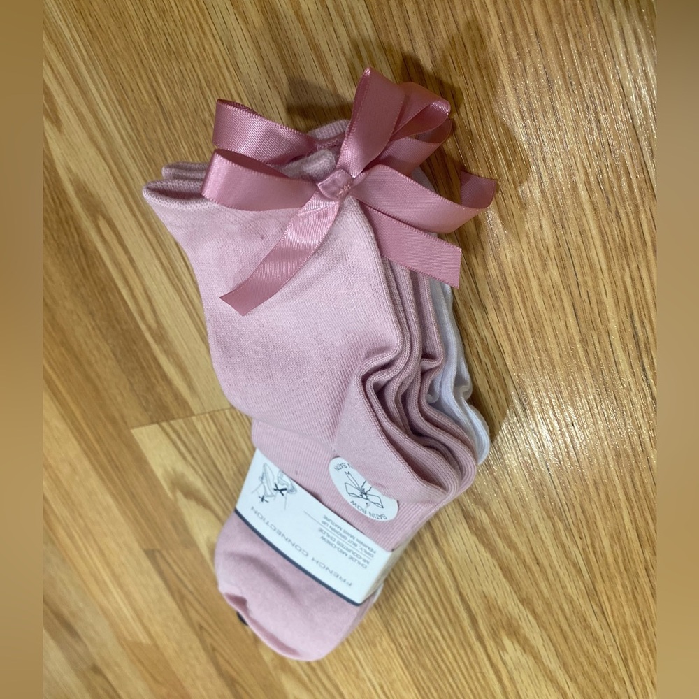 🎀 French Connection BalletCore socks NWT, US 4-10